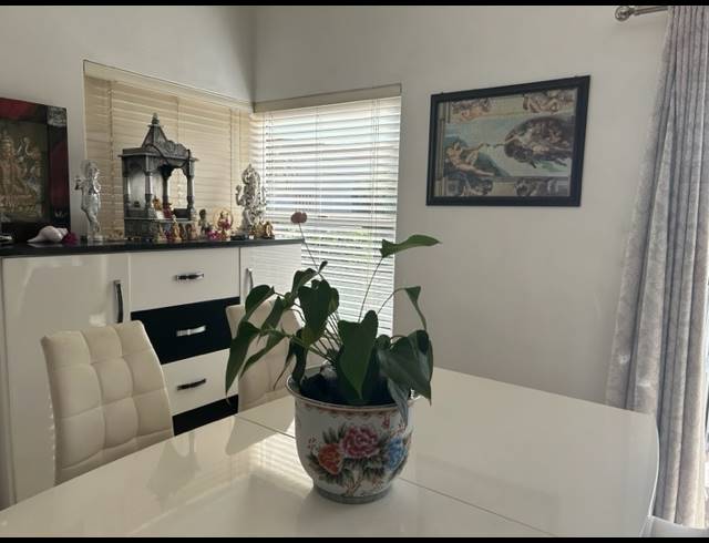 2 BEDROOM APARTMENT FOR SALE IN LA LUCIA
